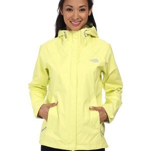 North Face Resolve Jacket